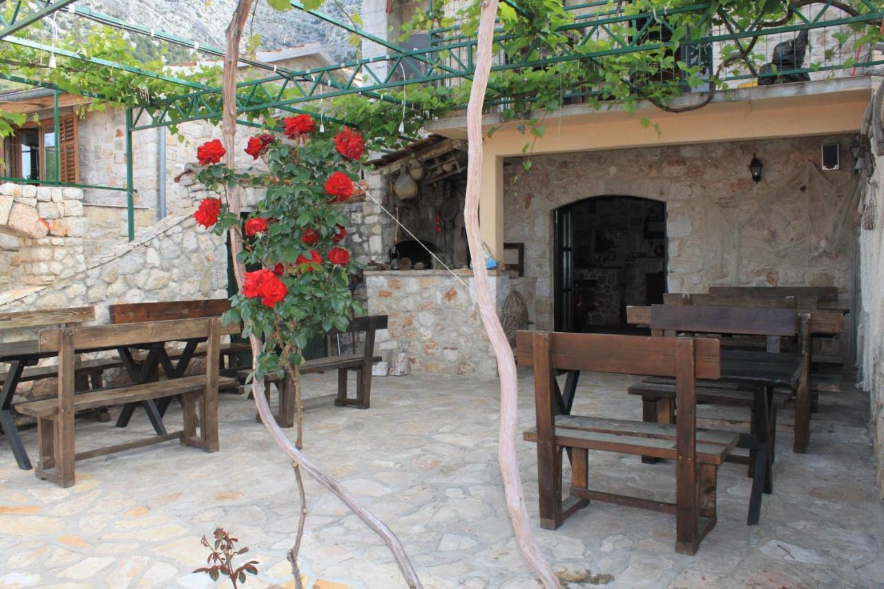 Apartments With A Parking Space Ivan Dolac, Hvar - 8753 Экстерьер фото